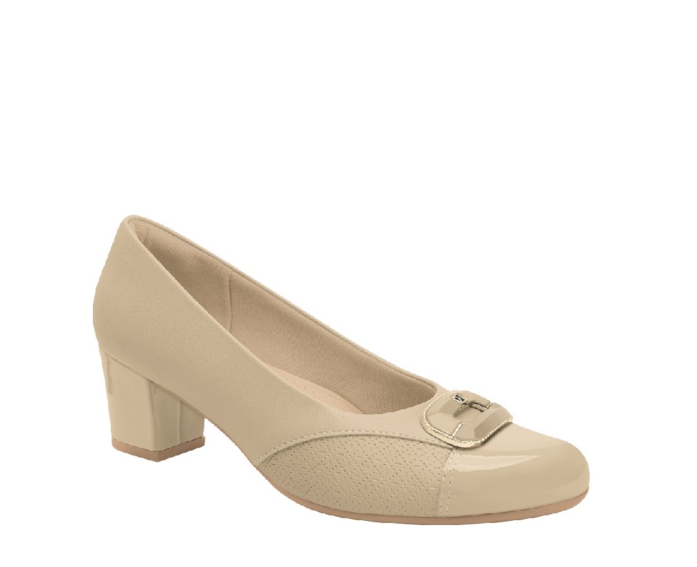 SAPATO PICCADILLY COM SALTO