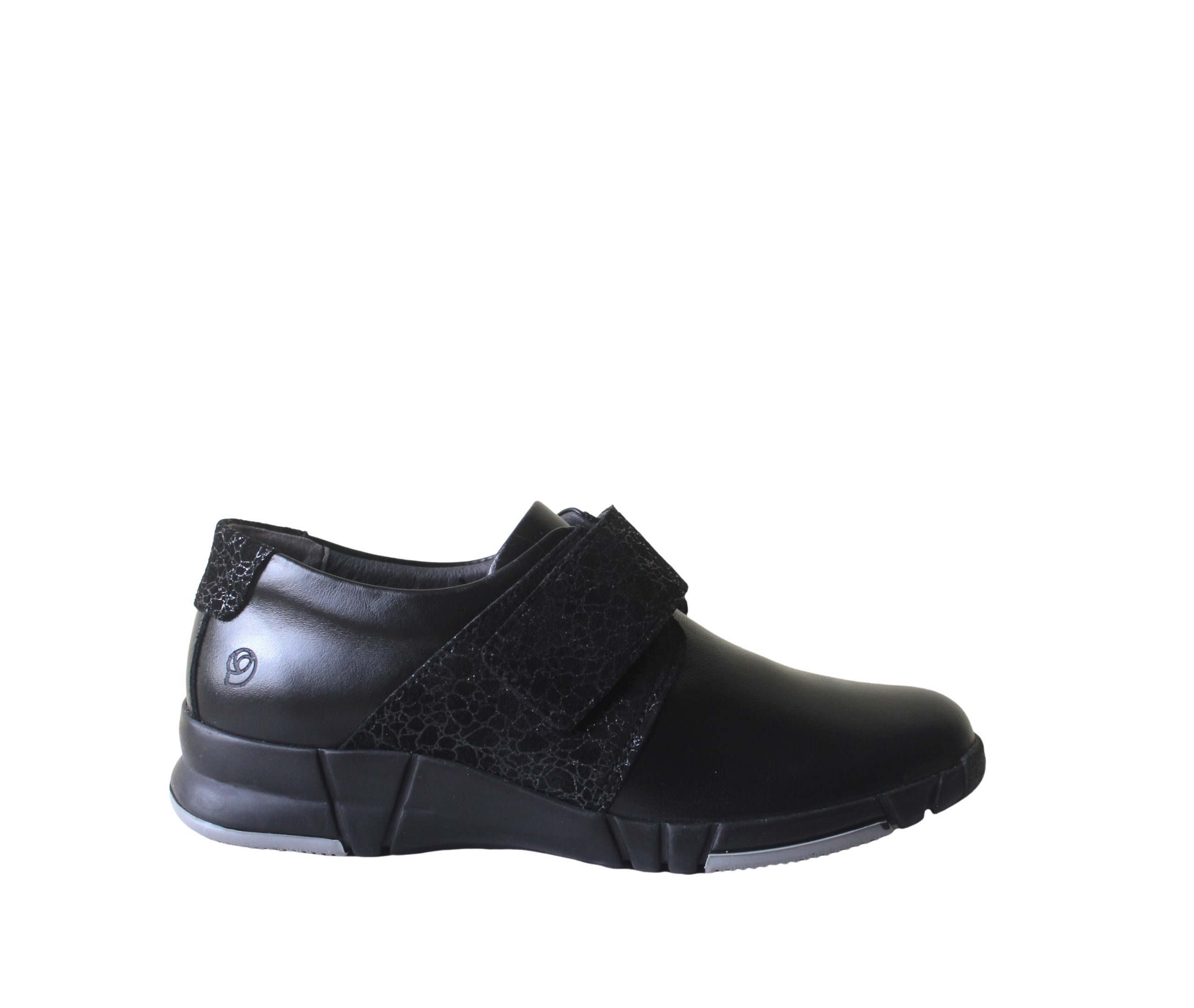 SAPATO SUAVE COM VELCRO