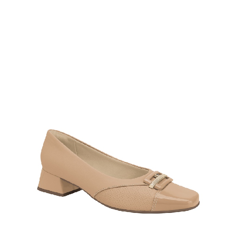 SAPATO PICCADILLY COM SALTO